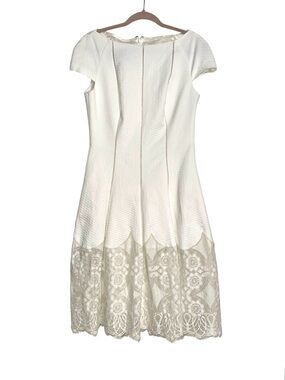 Talbot Runhof Ivory Lace Hem Cap Shoulder Dress 10 with pockets